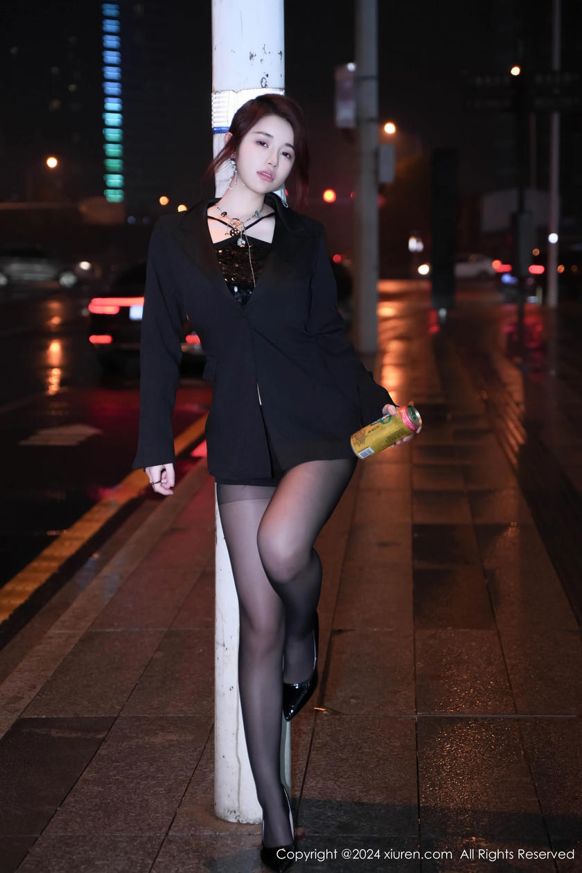 [XiuRen秀人网] 2024.03.08 No.8199 美七 Mia [69+1P]