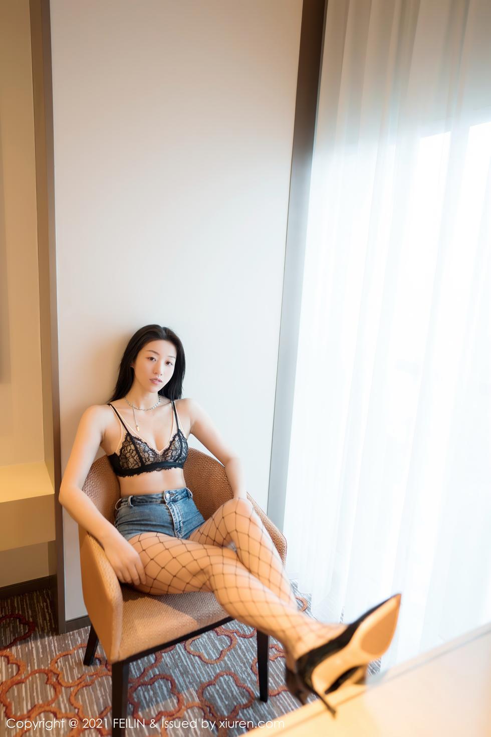 [FEILIN嗲囡囡] 2021.05.10 VOL.387 尤尤子 [41+1P]