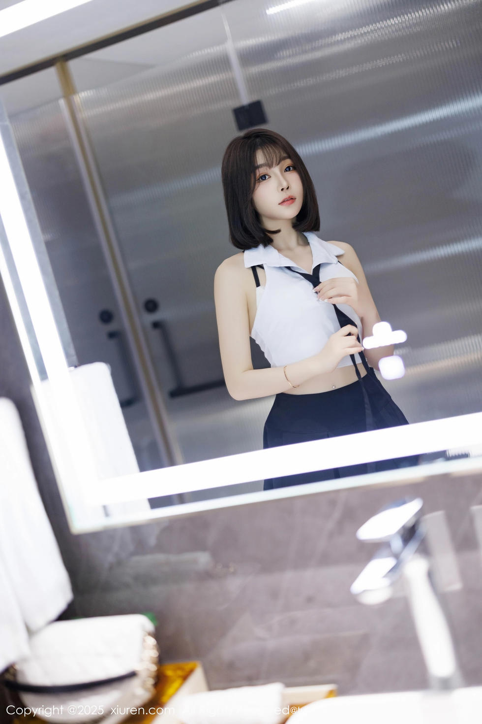 [XiuRen秀人网] 2025.03.20 No.10048 徐莉芝Booty [82+1P]