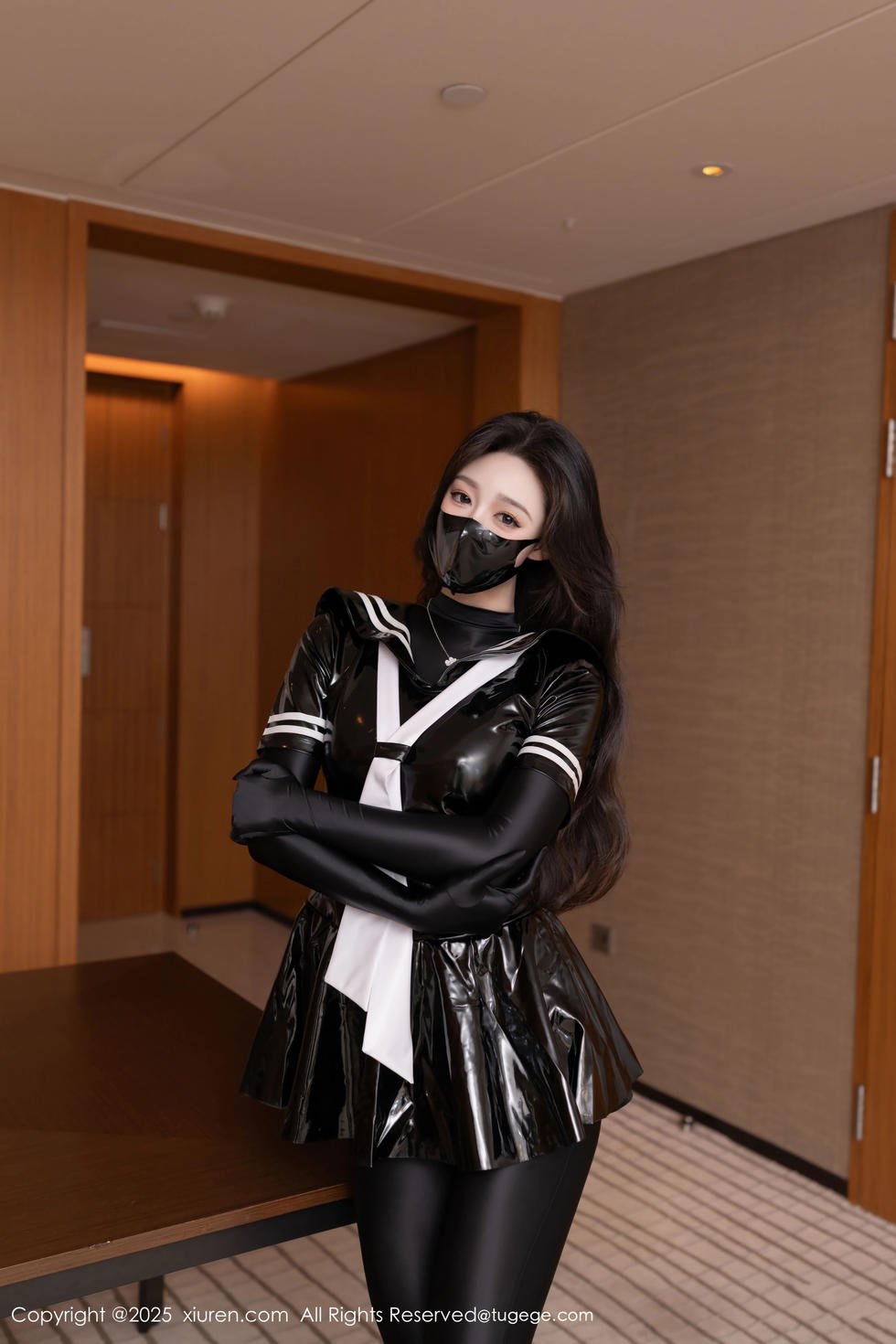 [XiuRen秀人网] 2025.03.28 No.10087 小逗逗 [82+1P]