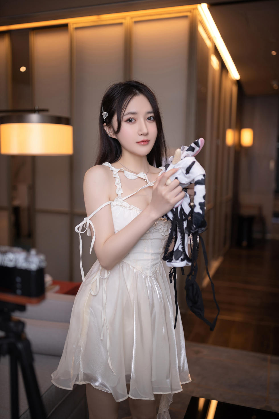 鱼子酱 模特招聘 原版写真 [113P-1.31G]