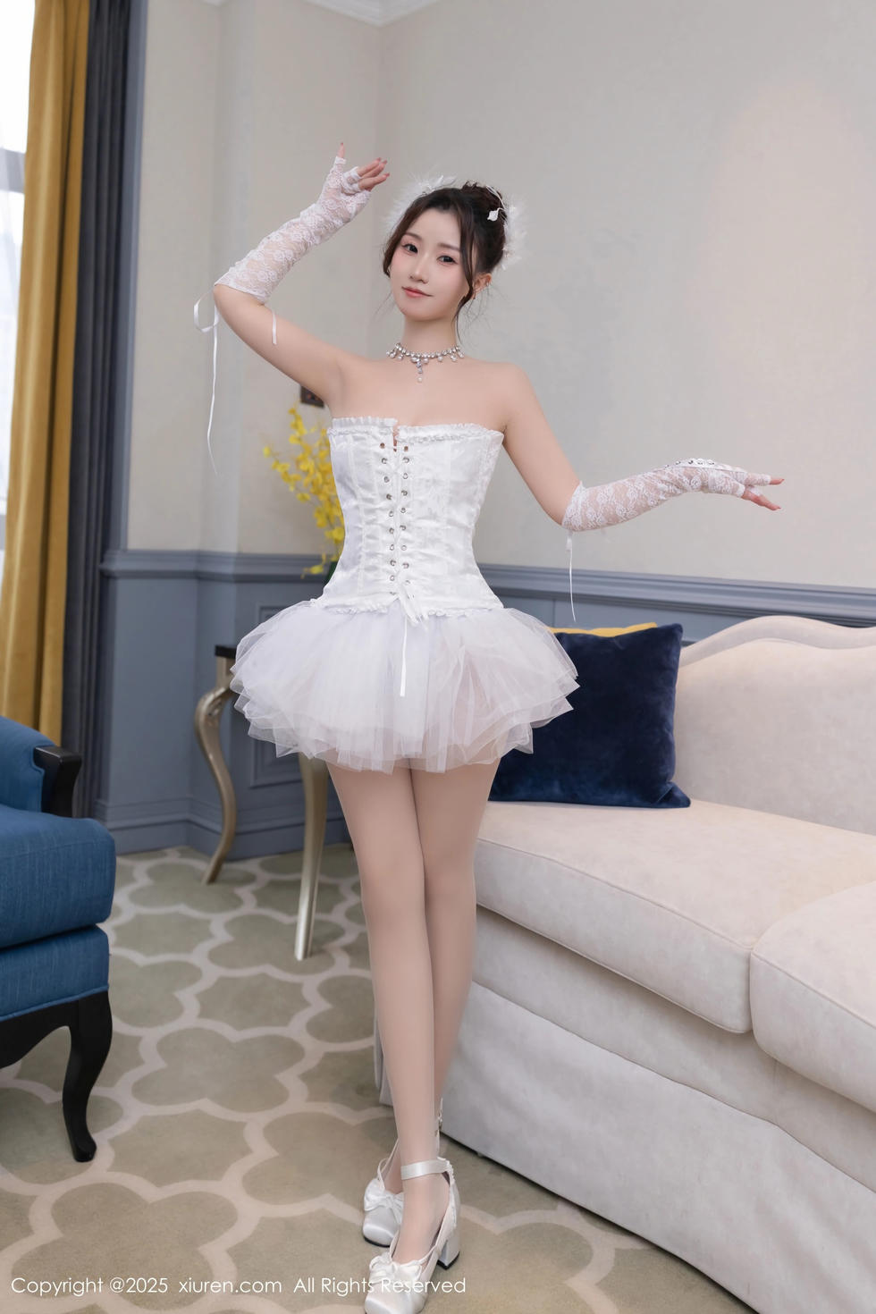 [XiuRen秀人网] 2025.04.16 No.10161 杏子Yada
