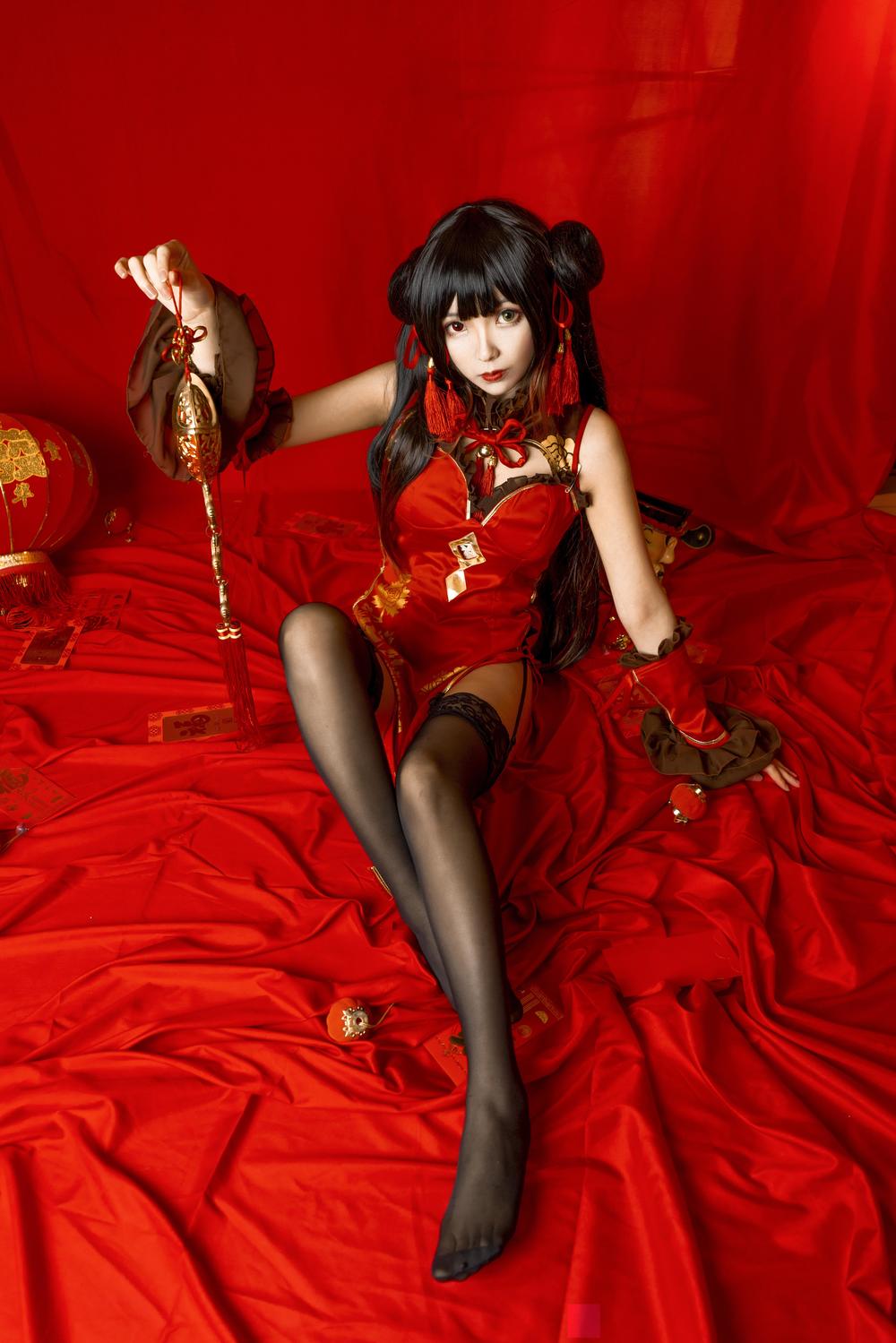 妍子坚不可摧  狂三新年 [15P-55MB]