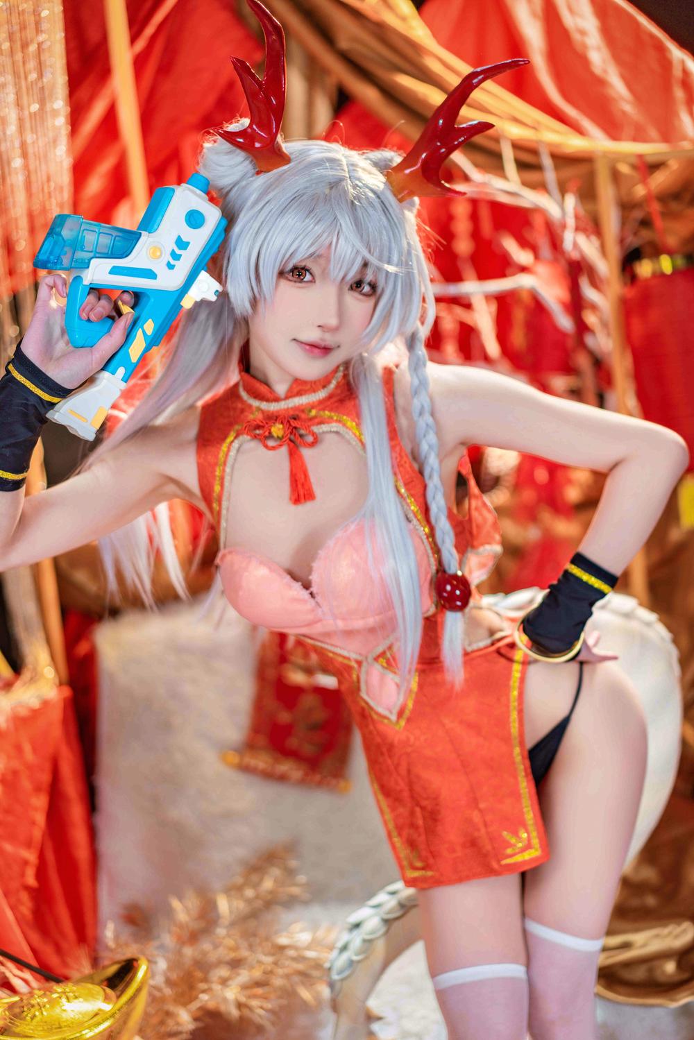 阿包也是兔娘  新春贺图 龙妹 [45P1V-1.24GB]