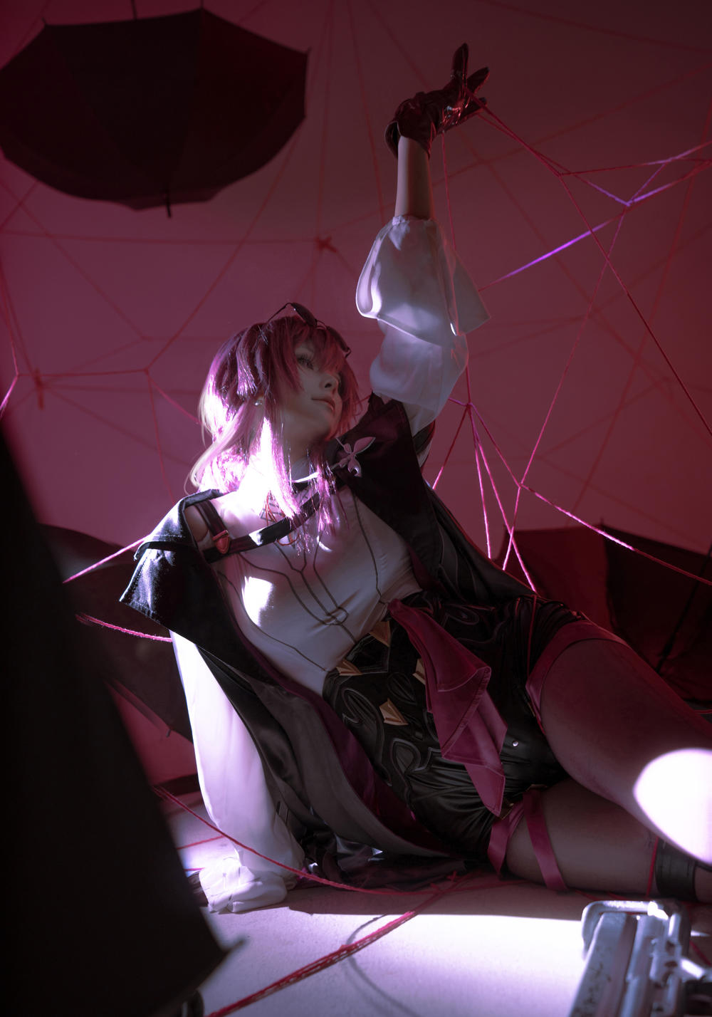 w百合欧皇子w  卡芙卡 [15P-149MB]
