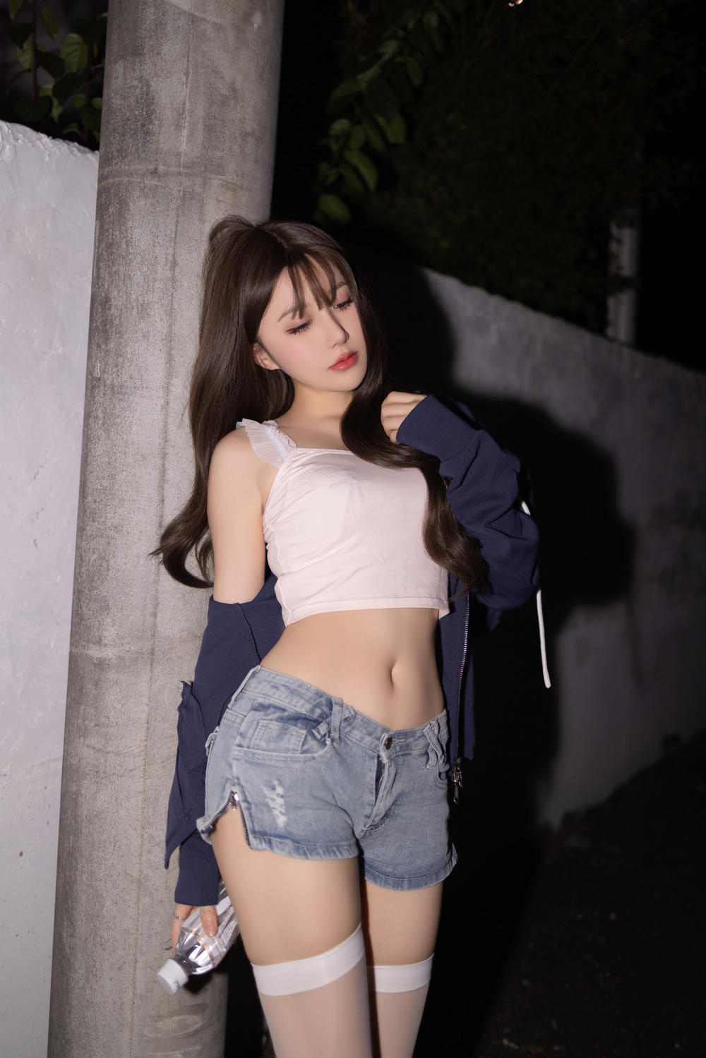 鱼子酱《第一次》原版写真 [130P-2.2G]