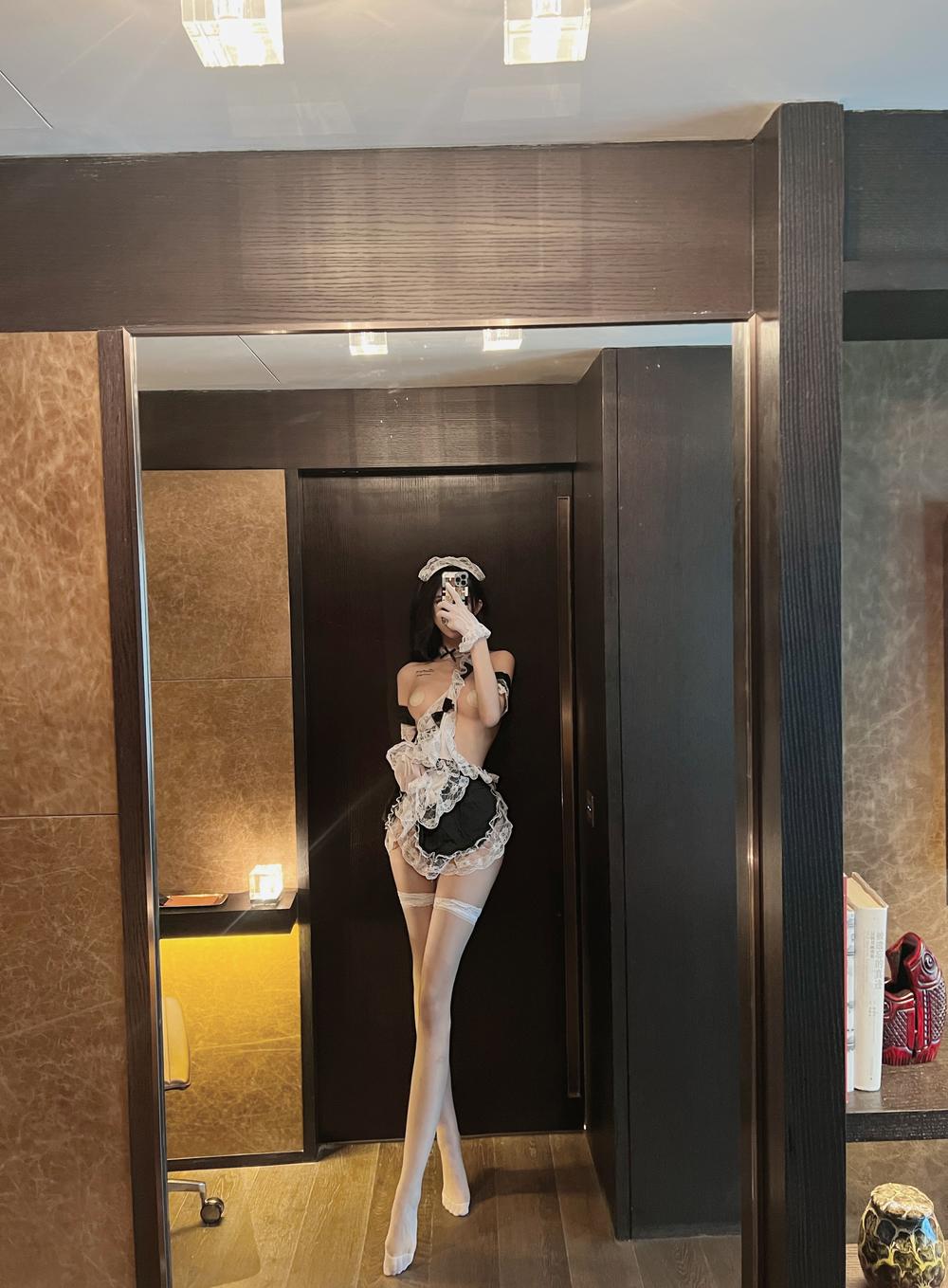 葛征GEZHENG - 白si+女仆超性感套装[36P+1V／152MB]