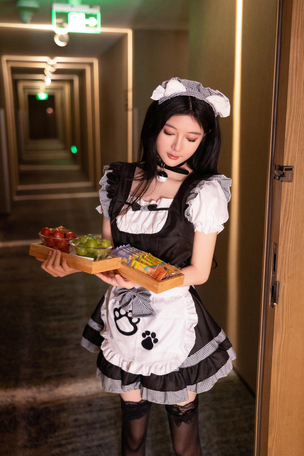 谢小蒽(幼幼)《 水果女仆》原版写真 [128P-1.1G]