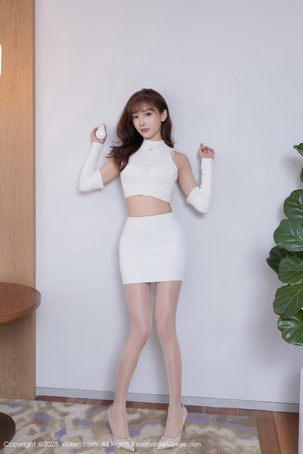 [XiuRen秀人网] 2025.07.31 No.10608 陆萱萱 [80+1P]