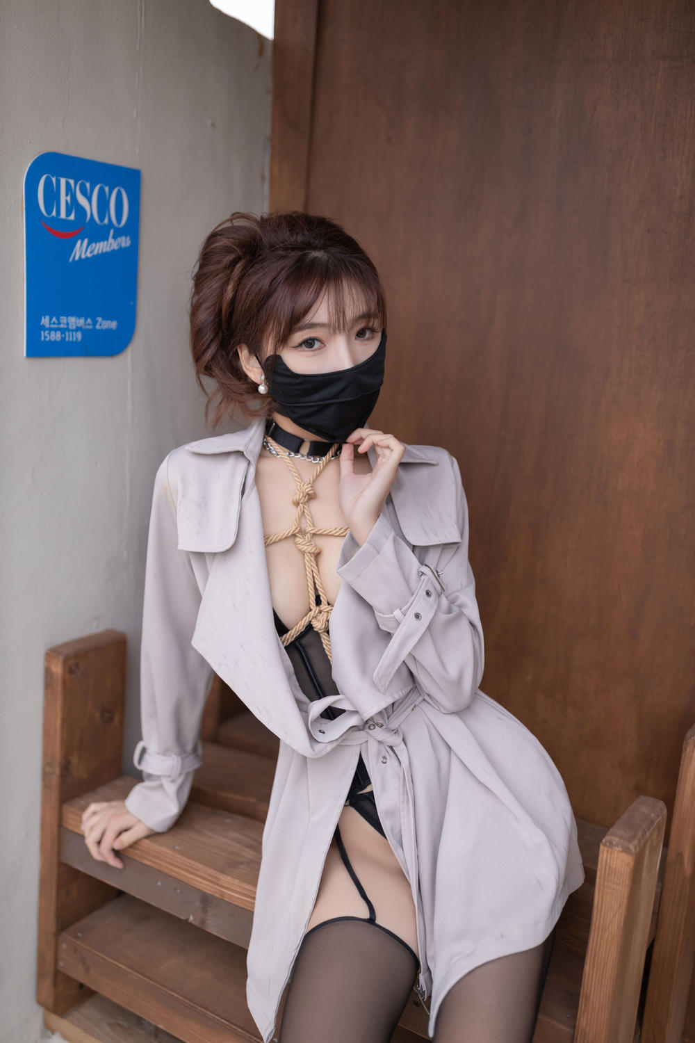 陆萱萱 《SM绳艺捆绑》原版写真 [90P-668MB]