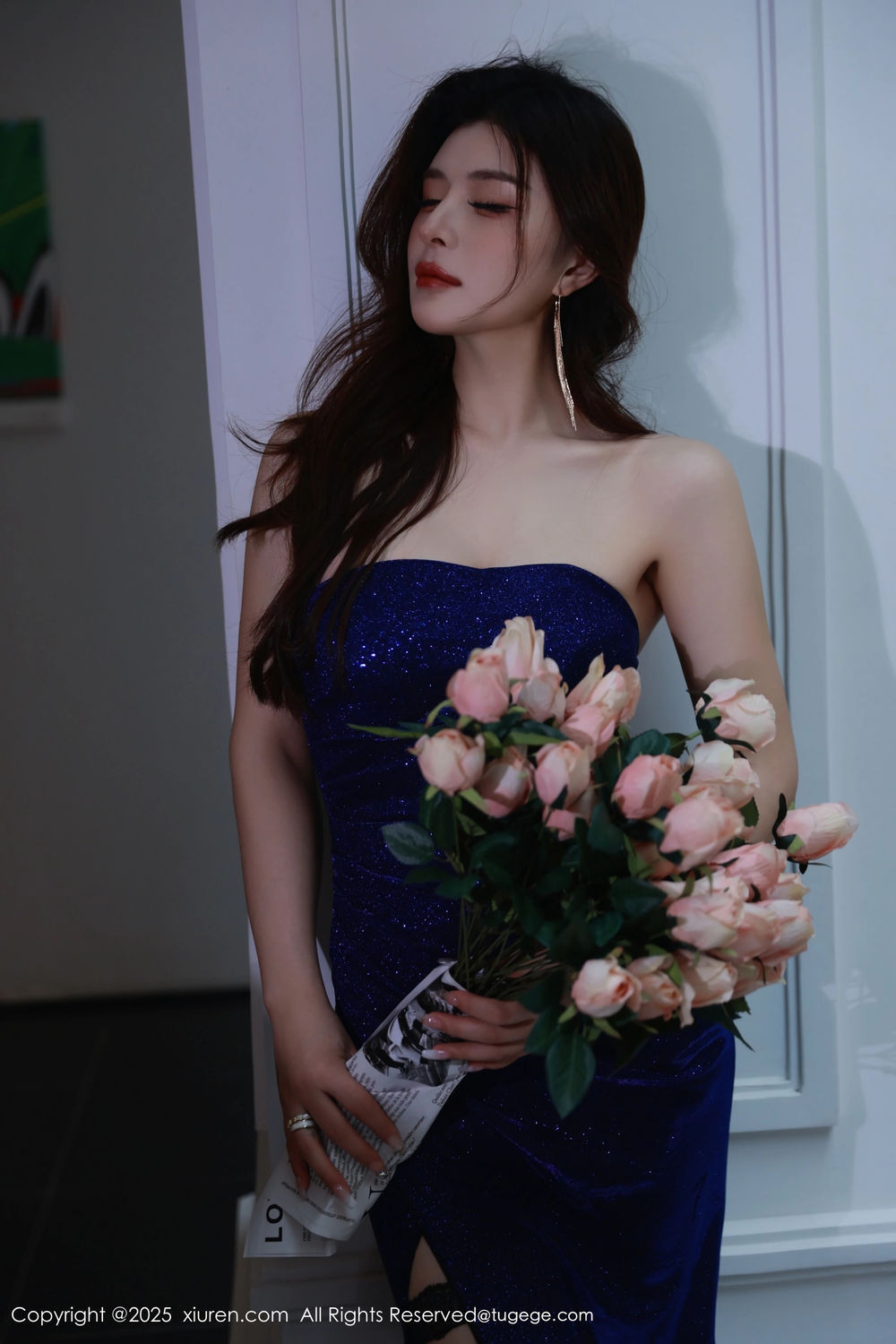 [XiuRen秀人网] 2025.09.08 No.10740 阿依莎 [71+1P]