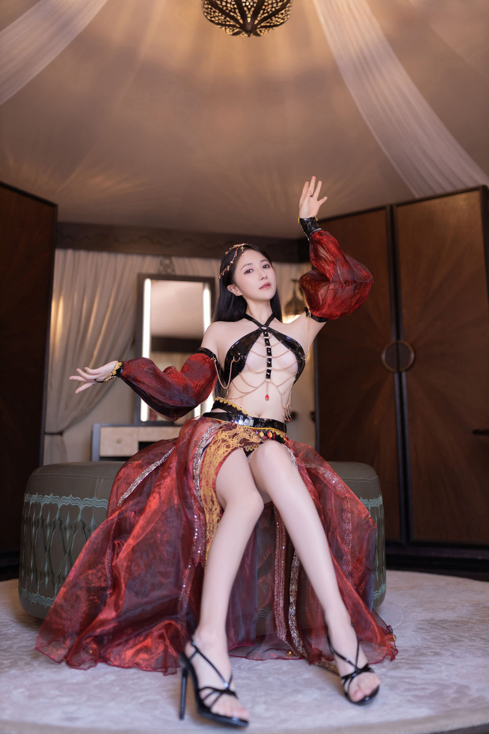鱼子酱《舞娘》原版写真 [120P-1.23G]