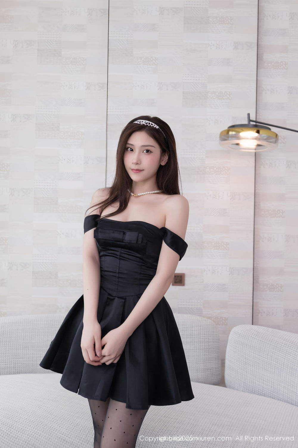 [XiuRen秀人网] 2025.10.16 No.10878 刘婷婷 [71+1P]