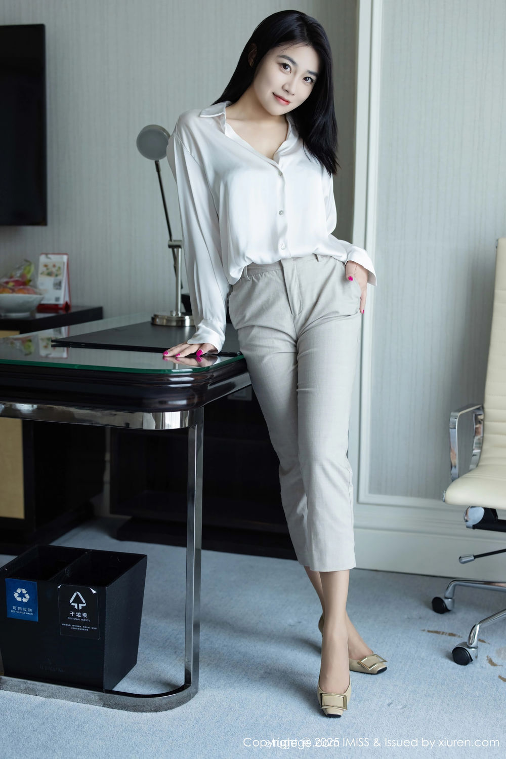 [IMISS爱蜜社] 2025.08.27 VOL.800 许诺Sabrina [86+1P]