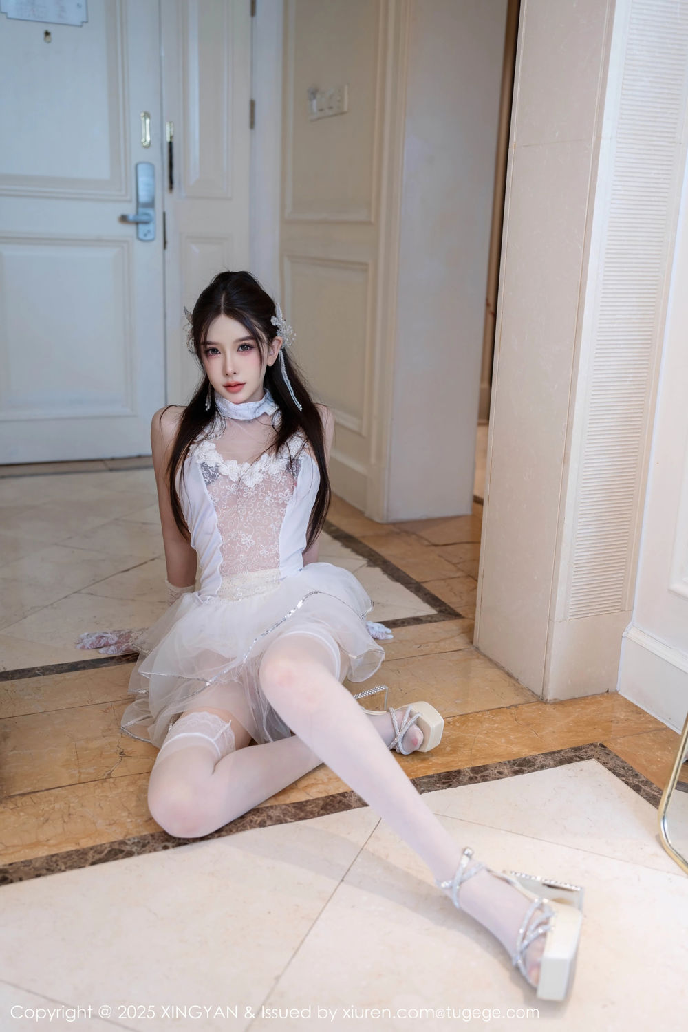 [XINGYAN星颜社] 2025.09.22 VOL.403 白虎巧巧 [61+1P]