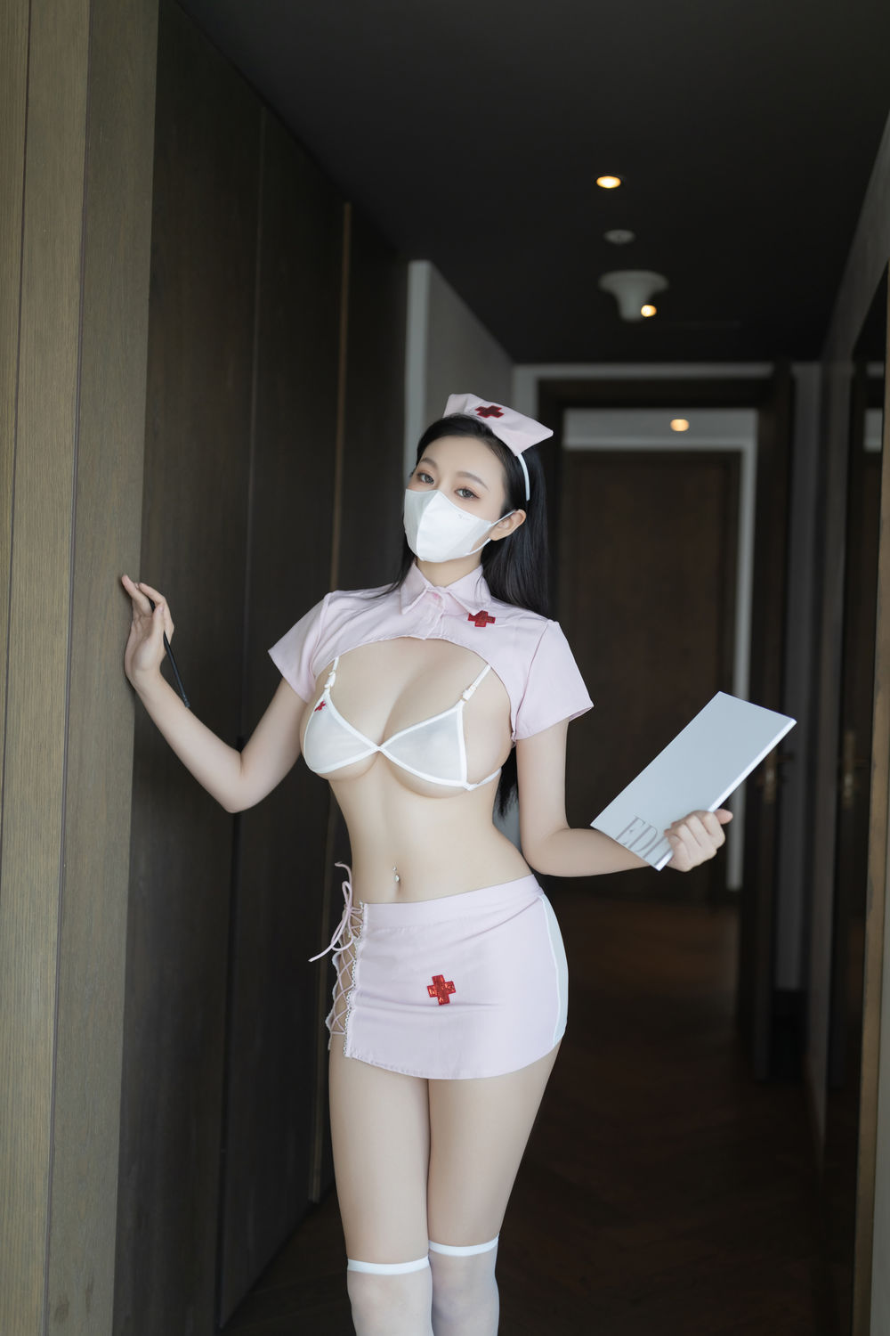 安然《护士姐姐》原版写真 [87P-789MB]