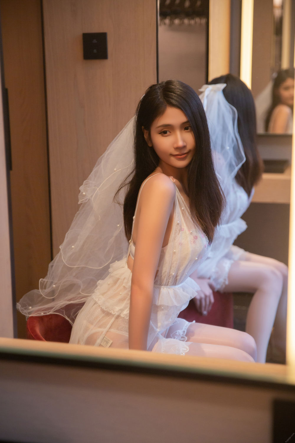 刘婷婷《白色婚纱》原版写真 [80P-1.12G]