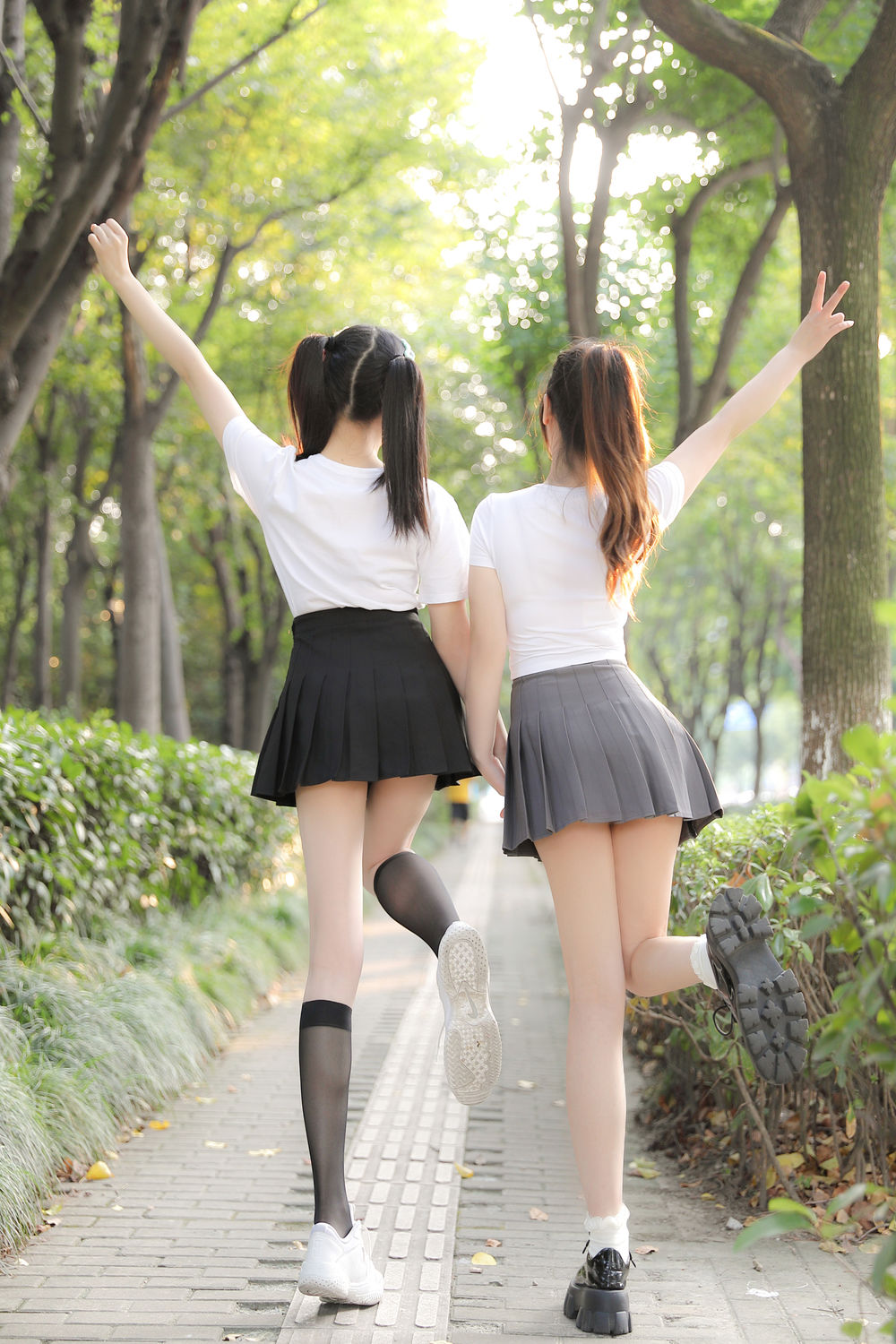 袁圆《双人戏水》原版写真 [76P-499MB]