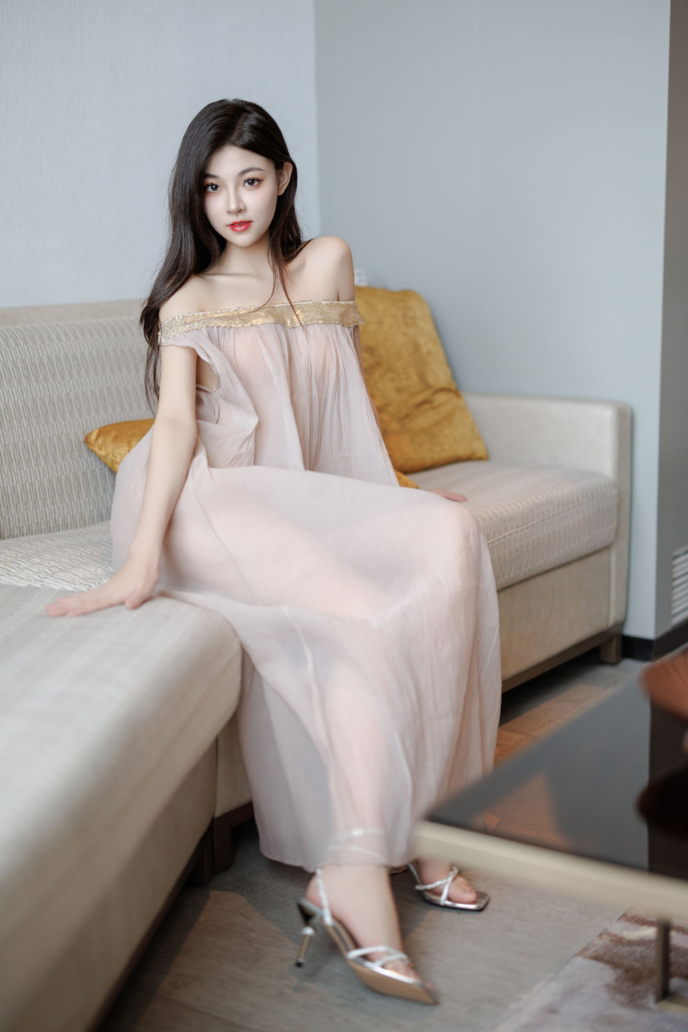 初梦瑶《若隐若现》原版写真 [102P-405MB]