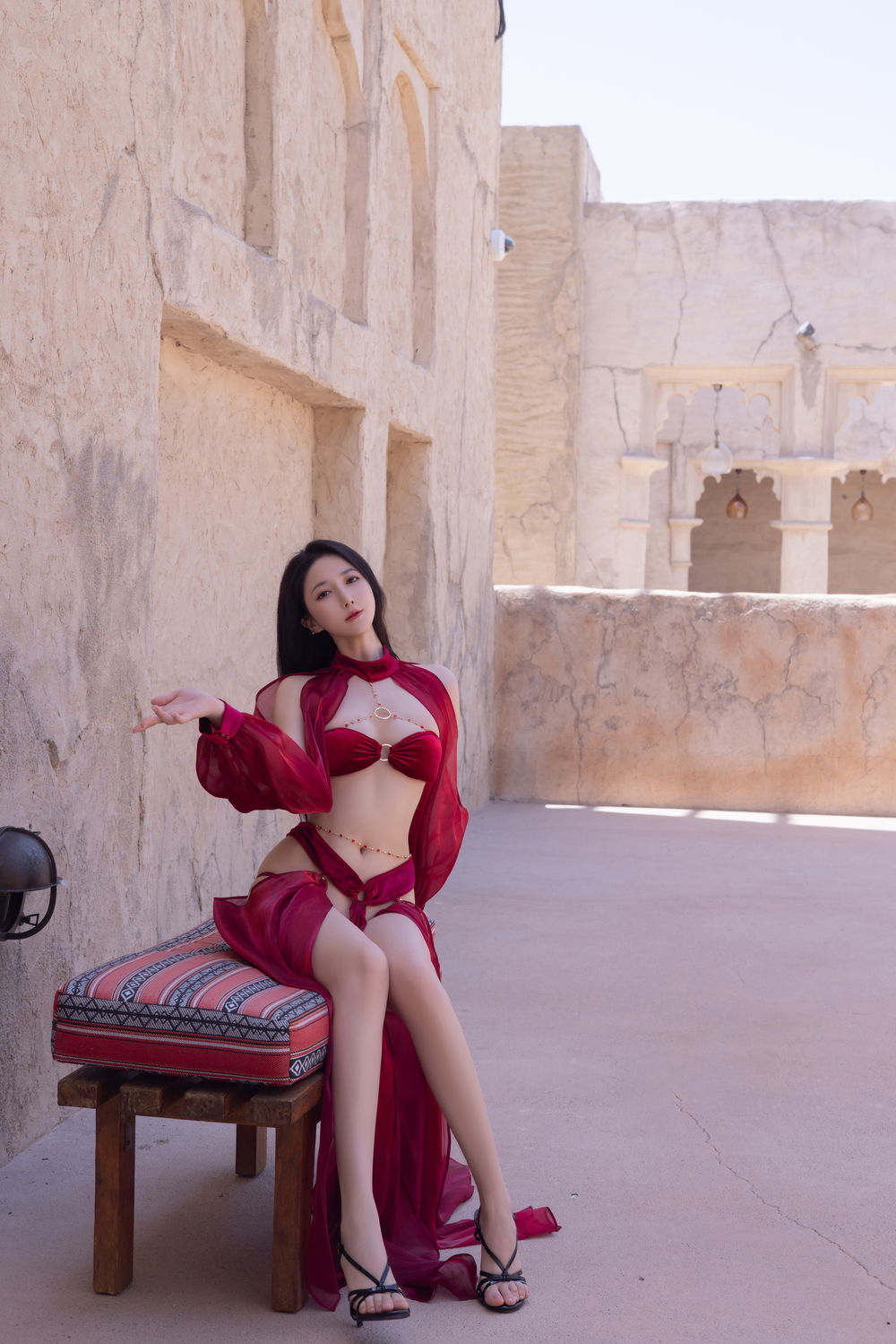 鱼子酱《200纪念3套》原版写真 [120P-2.1G]