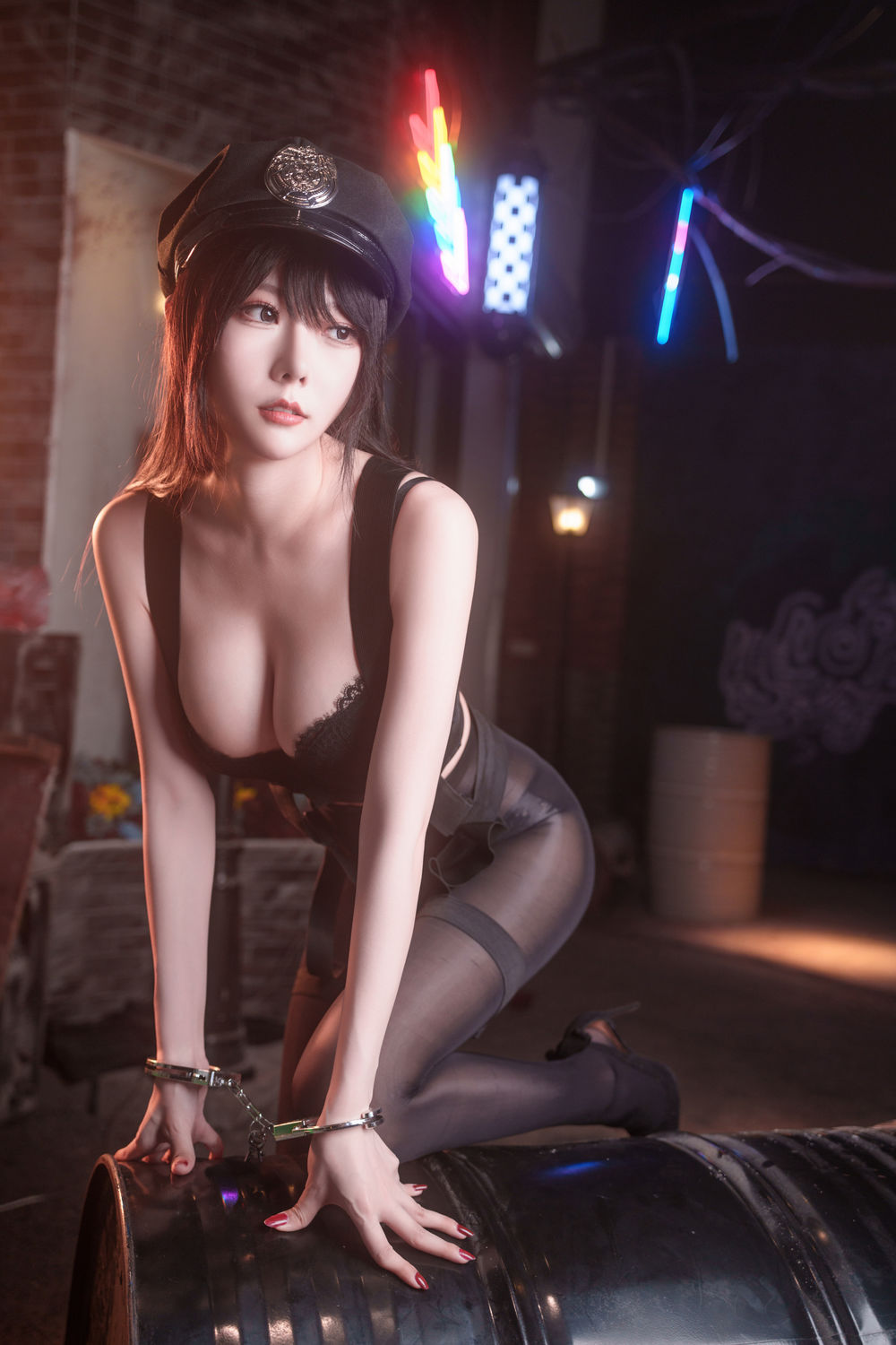 香草喵露露 十一月舰长 女警[40P1V-1.54GB]