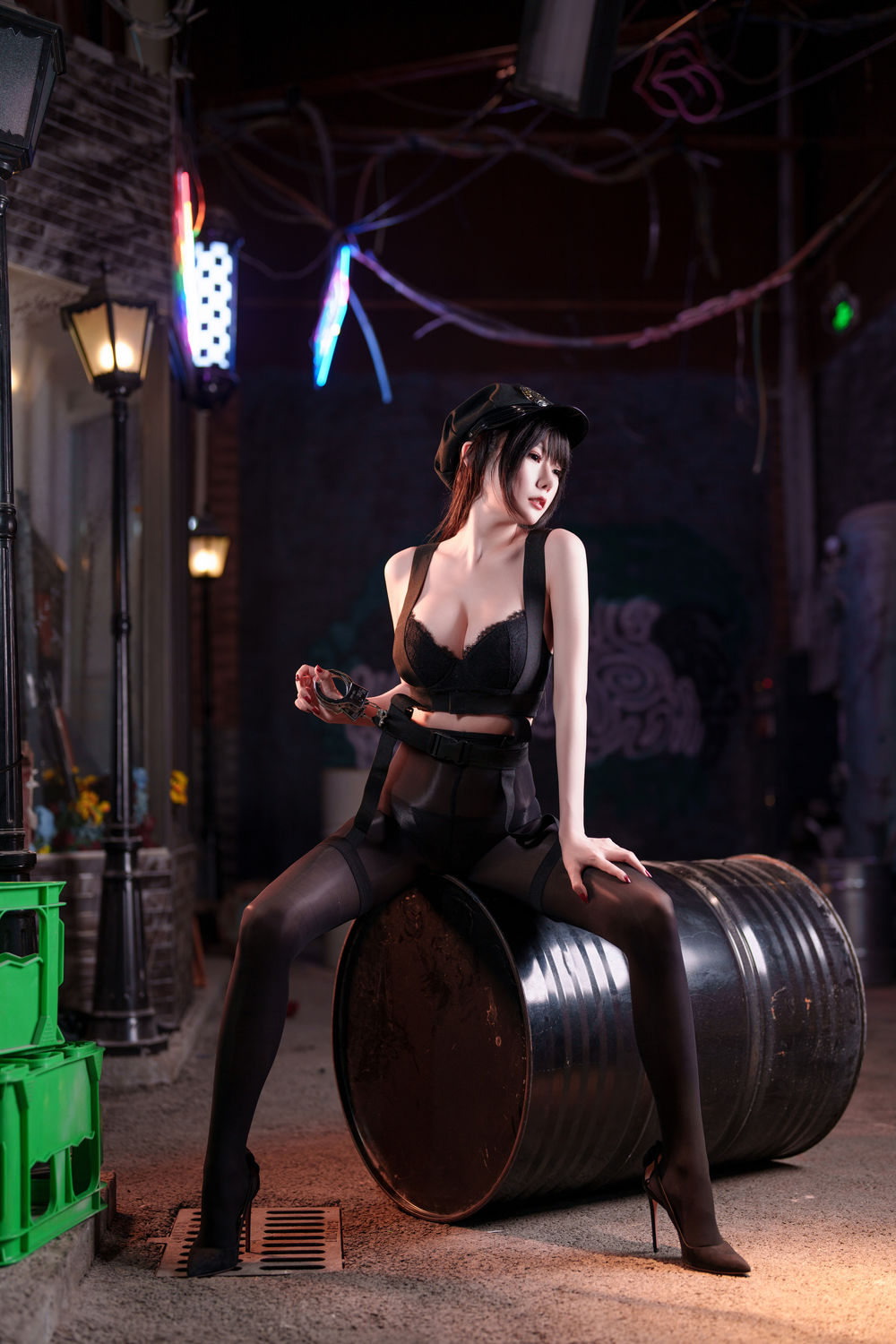 香草喵露露 十一月舰长 女警[40P1V-1.54GB]