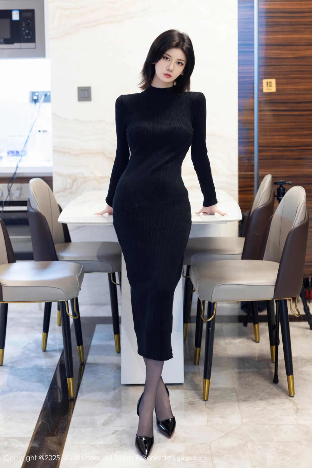 [XiuRen秀人网] 2025.11.27 No.11036 赵语嫣Baby [97+1P]