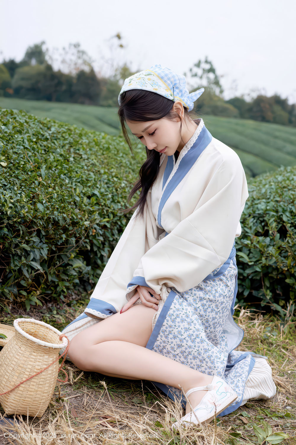 [XiuRen秀人网] 2025.12.11 No.11098 尹甜甜 [61+1P]