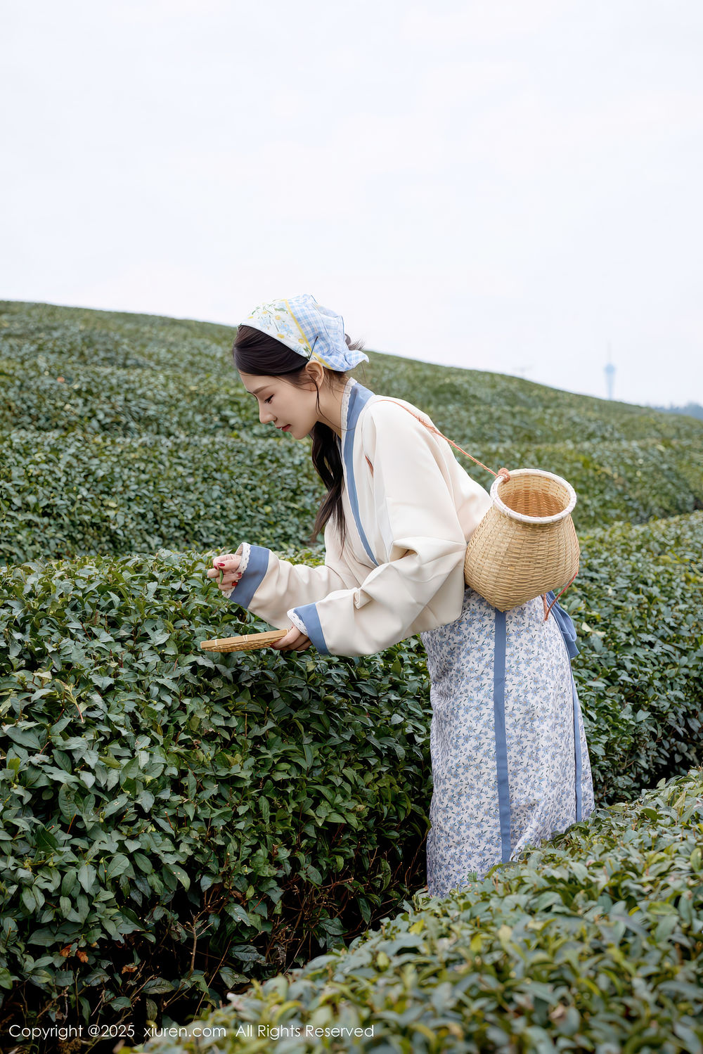 [XiuRen秀人网] 2025.12.11 No.11098 尹甜甜 [61+1P]