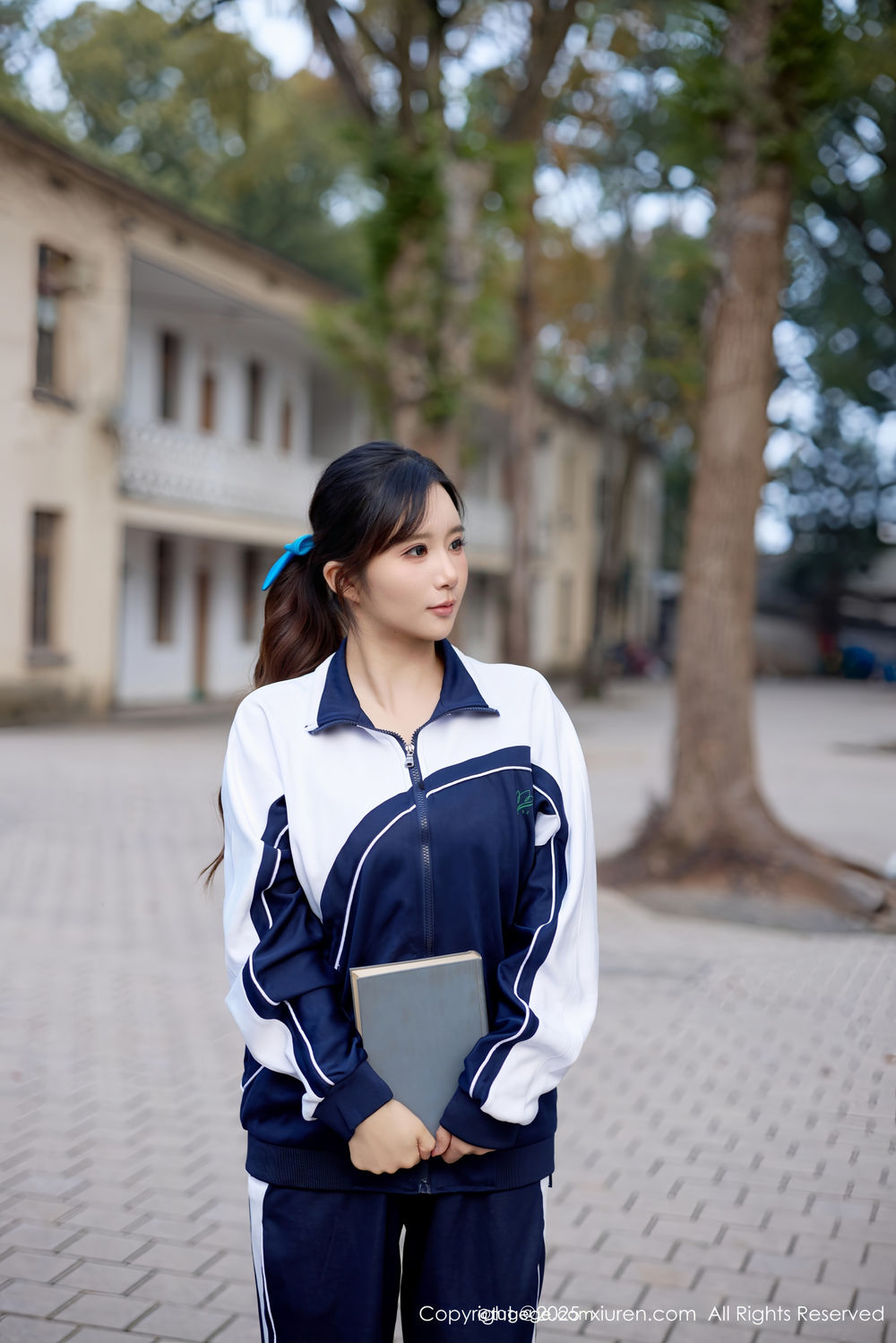 [XiuRen秀人网] 2025.12.12 No.11103 小肉肉咪 [72+1P]