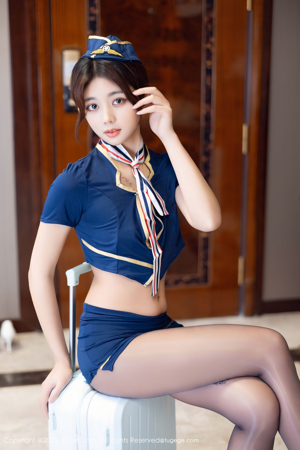 [XiuRen秀人网] 2025.12.16 No.11112 姜冉冉_Renee@ [70+1P]