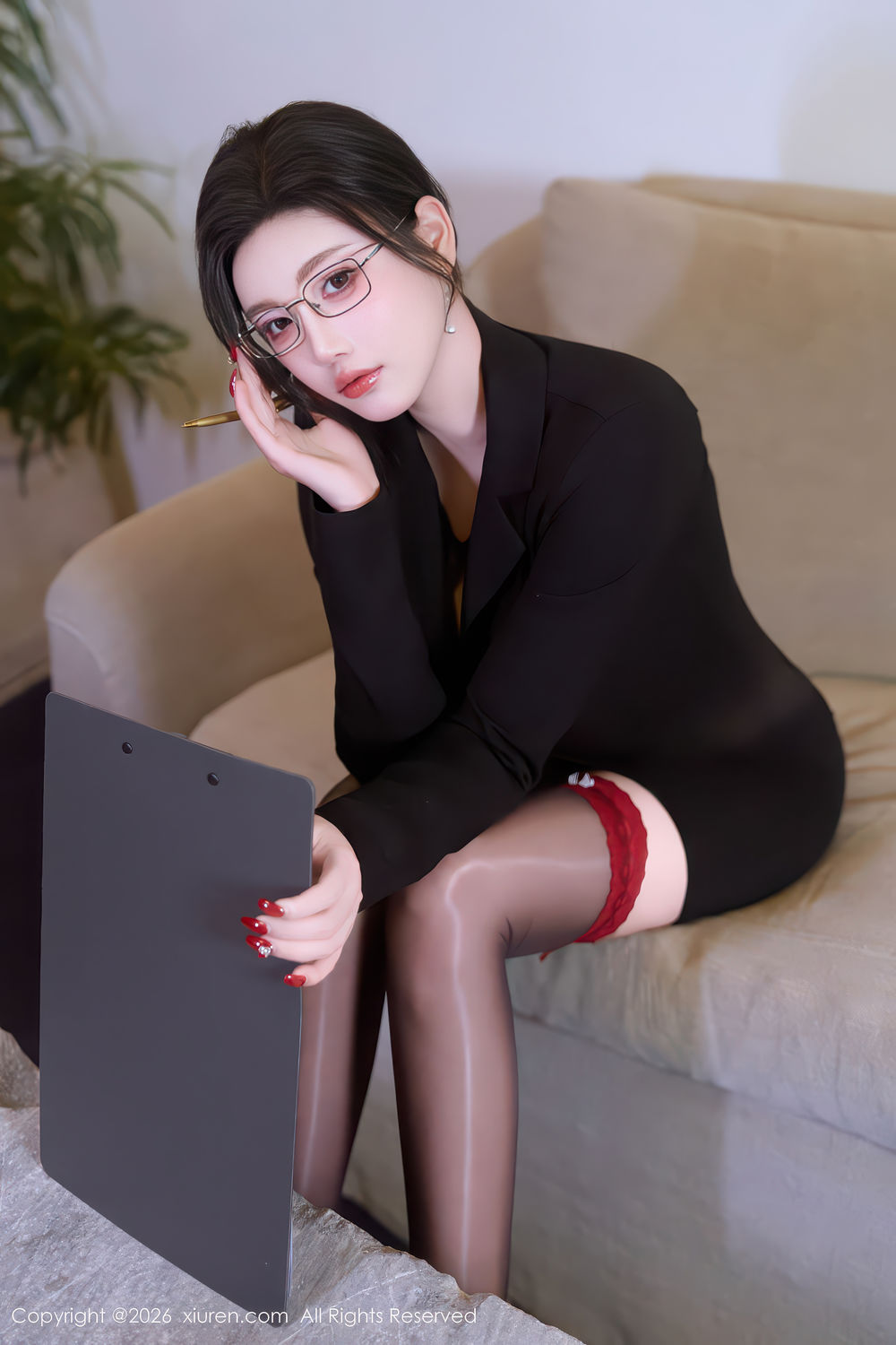 [XiuRen秀人网] 2026.01.14 No.11230 杨晨晨 [75+1P]